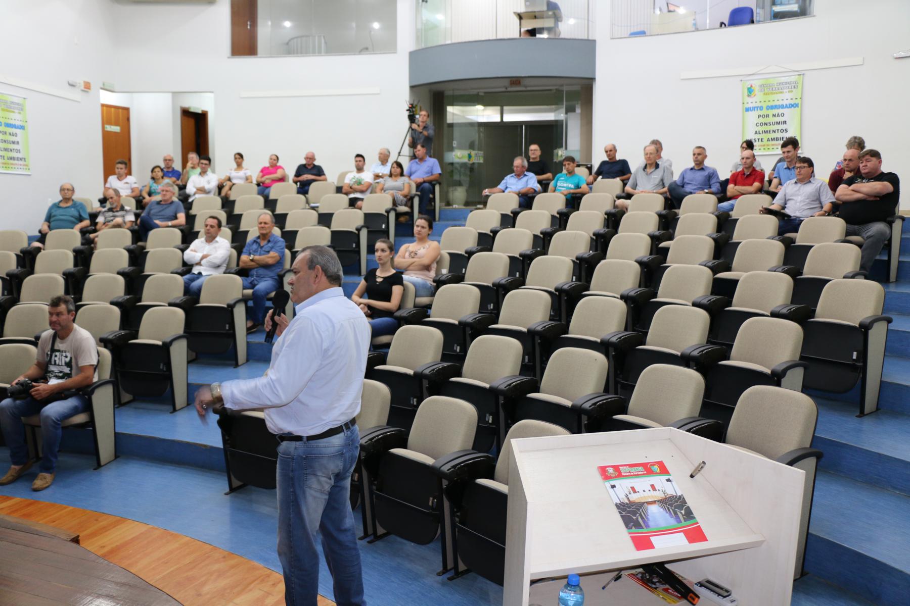 Audiência pública do Legislativo trata da receita, despesas e do número de vereadores