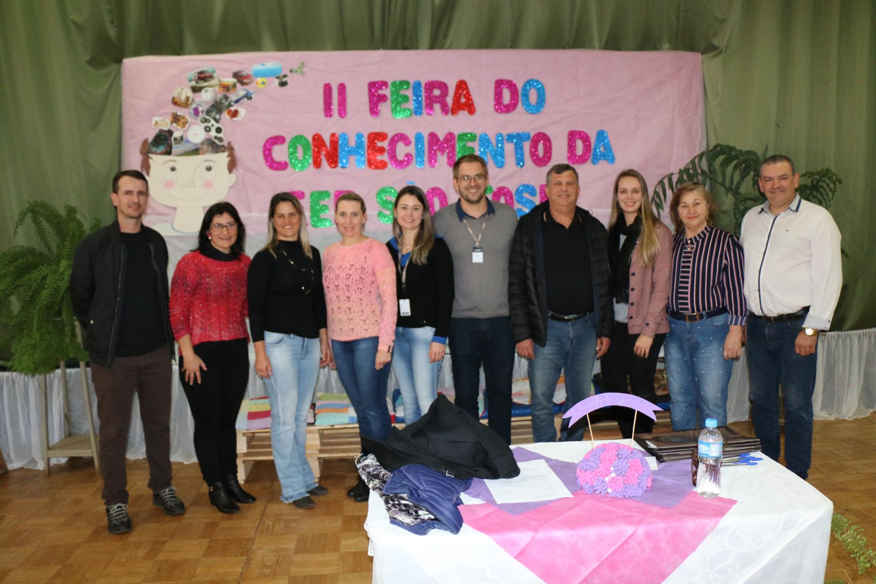 Feira do Conhecimento EEB São José 017.jpg